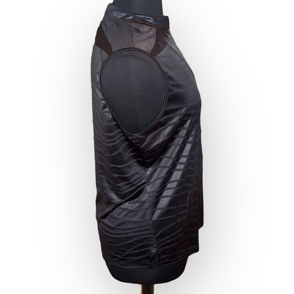 JAMIE SADOCK Black Zebra Print Sleeveless Quarter Zip Mock Top - XXL - Picture 4 of 13